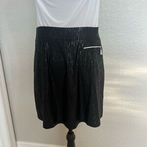 Jamie Sadock Black Textured Mini Skirt
Caja 8
